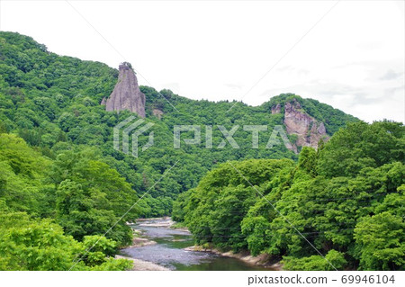 Iwate scenery: Basenkyo Gorge's goddess rock and goddess rock 69946104