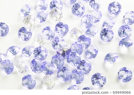 Glittering lilac jewels and engagement rings Glittering lilac jewels and engagement rings 69949066