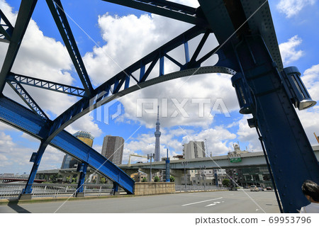 Komagata Bridge over the Sumida River in Tokyo Komagata Bridge over the Sumida River in Tokyo 69953796