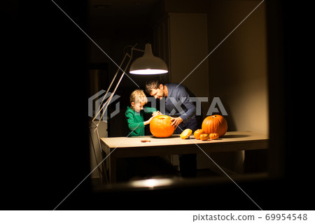 family carving pumpkin family carving pumpkin 69954548