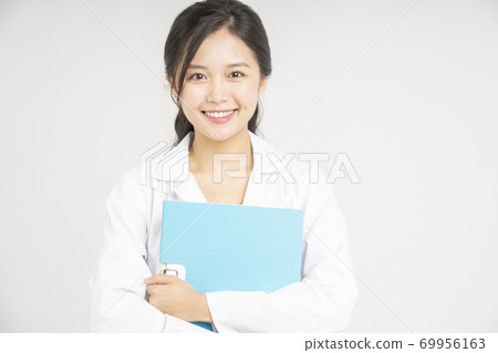 Female portrait doctor 69956163