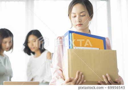 女商人退休 69956543