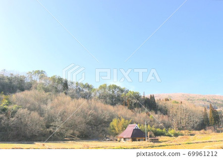 Falls of Satoyama Falls of Satoyama 69961212
