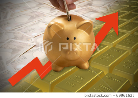 Money and gold bar Image of piggy bank 69961625