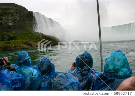 Niagara Falls Canada Waterfall 69962717