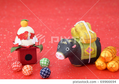 Zodiac papier-mache ox 69966694