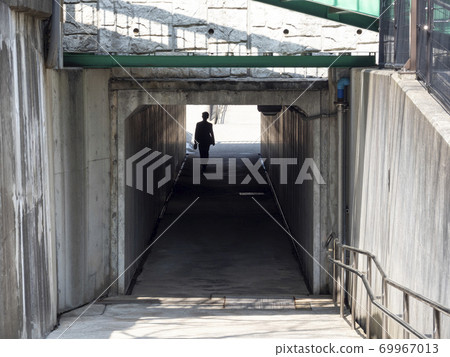 行人和自行車隧道 行人和自行車隧道 69967013