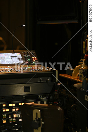 Stage sleeve acoustic control panel Stage sleeve acoustic control panel 69967666