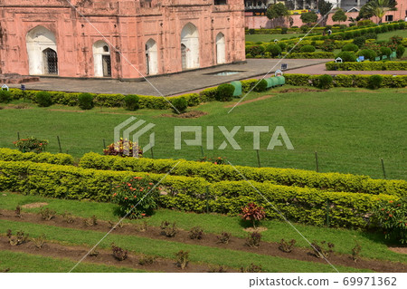 Dhaka, Bangladesh Unfinished castle ruins Lalbagh Fort Beautiful gardens and old mausoleum 69971362