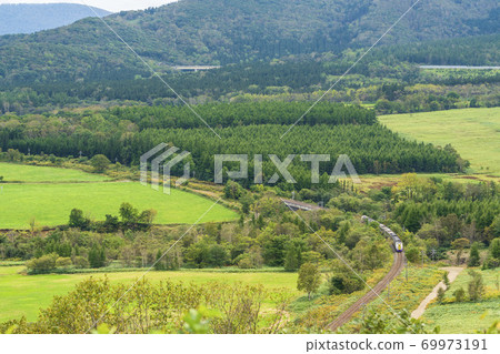 從北海道增田山（261系列）新得町看到的特快大空座 69973191