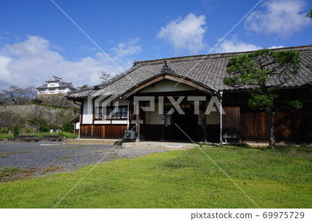 Tsuyamakan (former student dormitory for students with a connection to Okayama prefecture who are going to a university in Tokyo in Tsuyama Park) 69975729