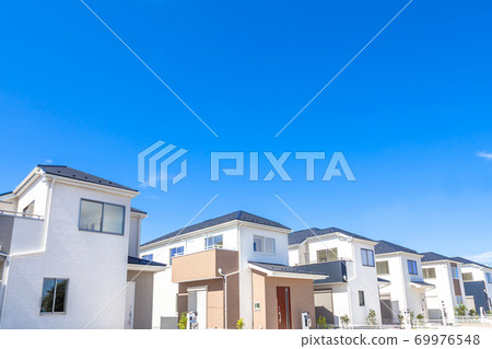 Newly built housing image 69976548