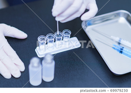 Vaccine development PCR test Medical business [Medical image of corona sickness] 69979230