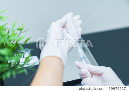 Vaccine development PCR test Medical business [Medical image of corona sickness] 69979237