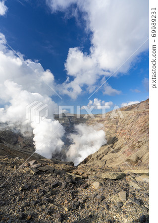 熊本縣阿蘇地區阿蘇山（阿蘇山）峰會 69989231