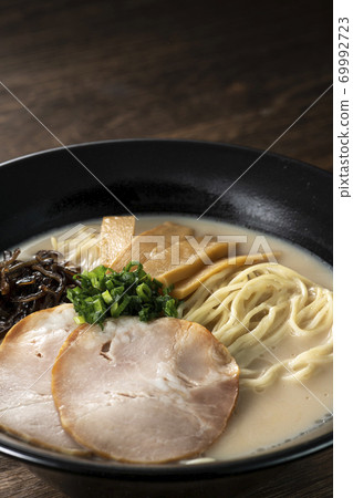 Tonkotsu Ramen 69992723