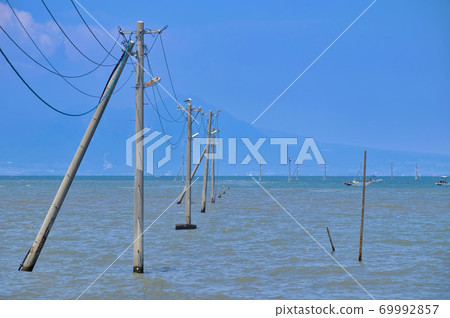 水下的道路 69992857