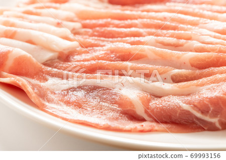 豬里脊肉和-鍋。 豬里脊肉和-鍋。 69993156