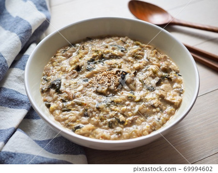 Korean traditional food miso vegetable soup Korean traditional food miso vegetable soup 69994602