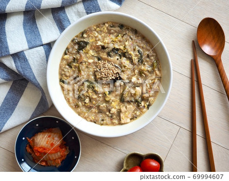 韓國傳統食品味o蔬菜湯 韓國傳統食品味o蔬菜湯 69994607