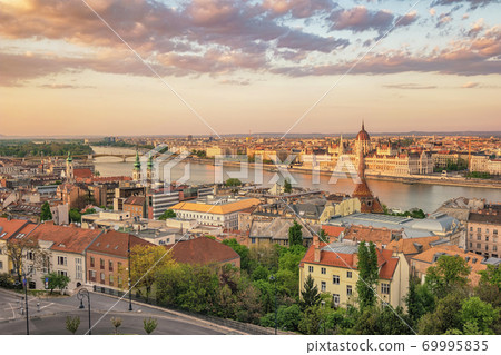 Budapest Hungary, city skyline sunset at Hungarian Parliament and Danube River Budapest Hungary, city skyline sunset at Hungarian Parliament and Danube River 69995835