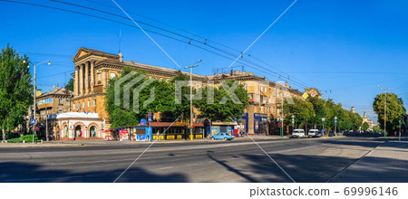 Cathedral Avenue in Zaporozhye, Ukraine 69996146