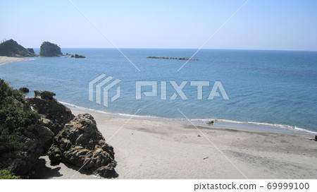 Shiraiwa coast with white sand beach Shiraiwa coast with white sand beach 69999100