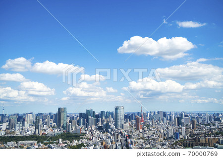 Tokyo scenery September 2020 Wide Tokyo Sky Tree towards Tokyo Tower 70000769