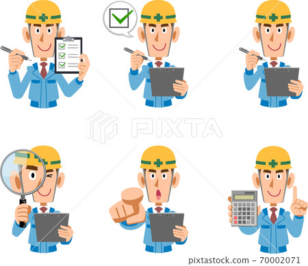 一個人的上身在一個建築工地的放大鏡和文件 70002071