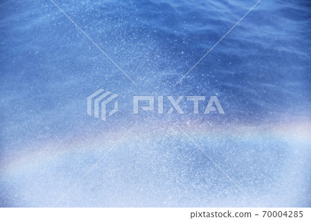 A rainbow in the spray A rainbow in the spray 70004285