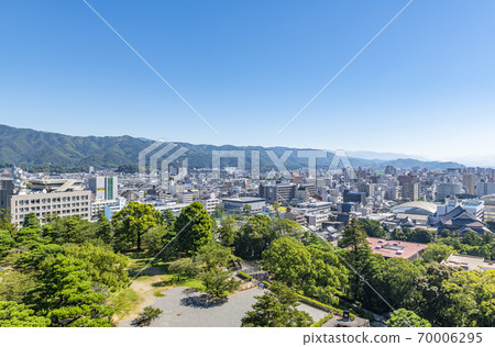高知縣高知市從高知城城堡塔看高知的城市景觀 高知縣高知市從高知城城堡塔看高知的城市景觀 70006295