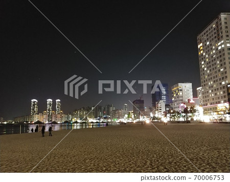 Busan Gwangalli Beach Night View 70006753
