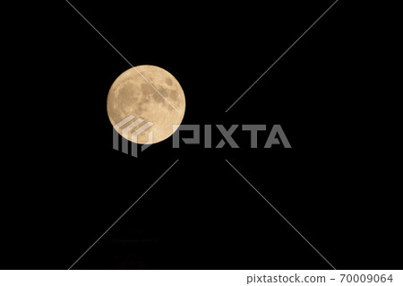 中秋豐收月 70009064