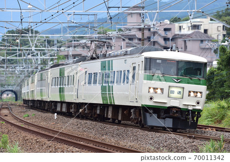 Tokaido Main Line Manazuru JR East 185 series 200 series OM08 formation (Omiya) Odoriko 70011342