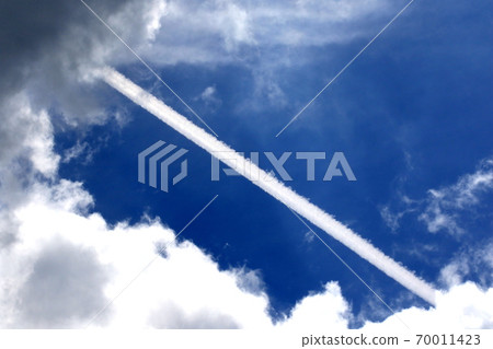 Contrail Contrail 70011423