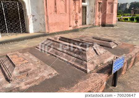 Dhaka, Bangladesh Unfinished Castle Ruins Lalbagh Fort Historical Old Mausoleum and Tomb Dhaka, Bangladesh Unfinished Castle Ruins Lalbagh Fort Historical Old Mausoleum and Tomb 70020647