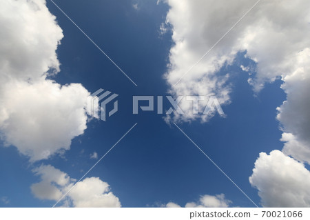 Beautiful scenery with blue sky and white clouds Beautiful scenery with blue sky and white clouds 70021066