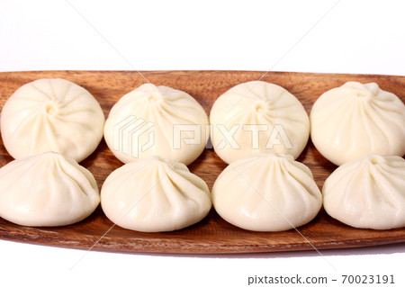 Xiaolongbao on the tray 70023191