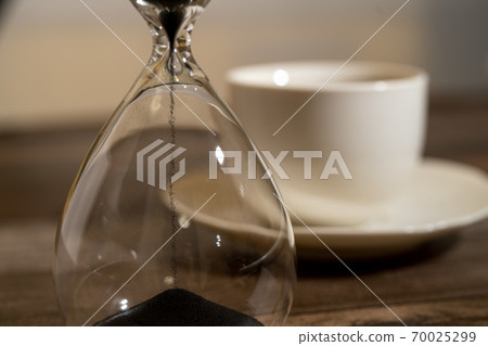 Coffee and hourglass Coffee and hourglass 70025299