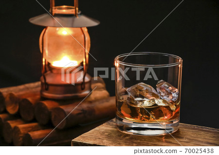 Image of lamp camp 70025438