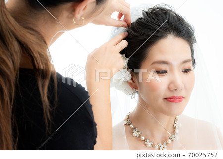 穿著婚紗的女人 70025752