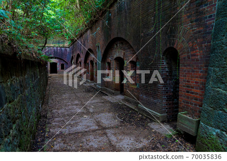 友島的第三座砲塔軌跡經典角度3 70035836