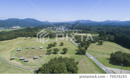 《Akita Prefecture》 Oyu Stone Circle Site 《Akita Prefecture》 Oyu Stone Circle Site 70039283