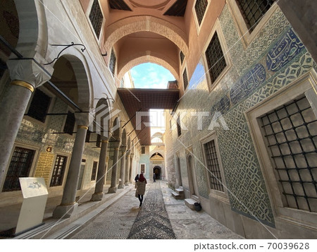 Turkey feels history at Topkapi Palace in Istanbul 70039628