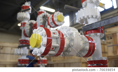 Oil and Gas Wellhead tree equipment production plant. Modifications of wellhead fittings. Modern tendencies of machine engineering. Equipment for wellhead conncetion of oil and gas wells. Oil and Gas Wellhead tree equipment production plant. Modifications of wellhead fittings. Modern tendencies of machine engineering. Equipment for wellhead conncetion of oil and gas wells. 70039854