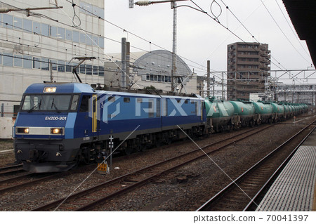 汽油運輸貨物到蘇加（EH200拖車） 70041397
