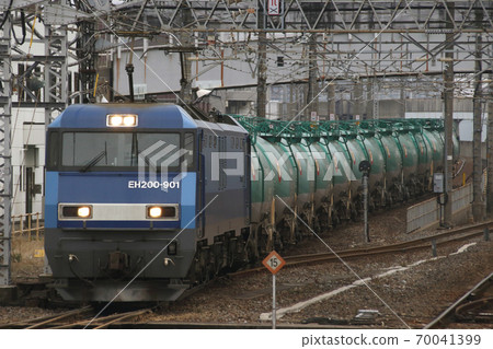 汽油運輸貨物到蘇加（EH200拖車） 70041399