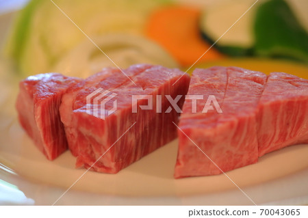 Ta小牛鰭肉 70043065