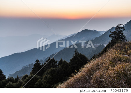 majestic of mountains landscape. Hehuan Mountain in nantouin, Taiwan. Taroko National Park is one of Taiwan's most popular tourist attractions. 70043179