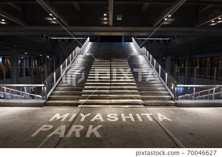 Shibuya Miyashita Park at night 70046627